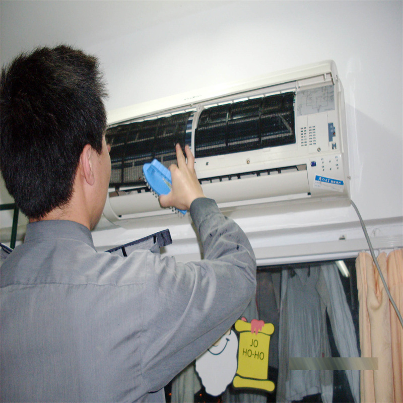 深圳罗湖笋岗别墅空调从里面漏水维修